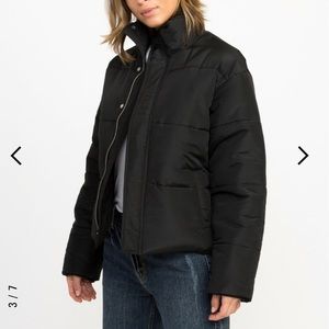RVCA Eezeh Puffer Cropped Jacket